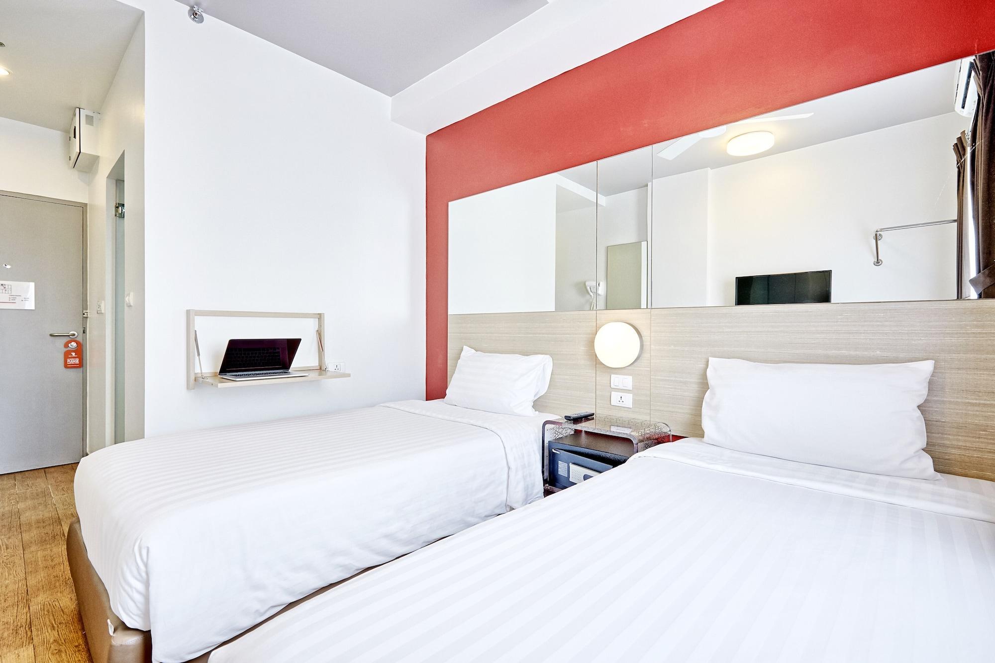 Red Planet Phuket Patong - Sha Extra Plus Exterior foto