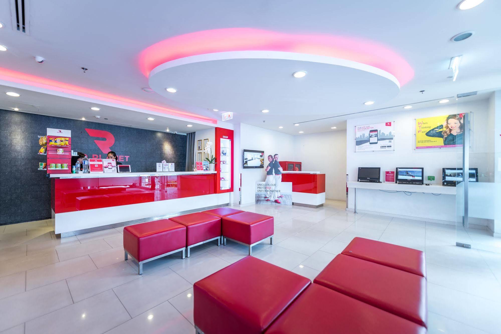Red Planet Phuket Patong - Sha Extra Plus Exterior foto